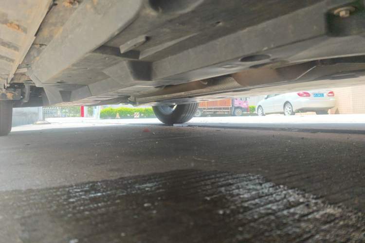 Used Toyota Wildlander 2024 2.0L CVT Two-Wheel Drive Leading Edition Chassis Front Right