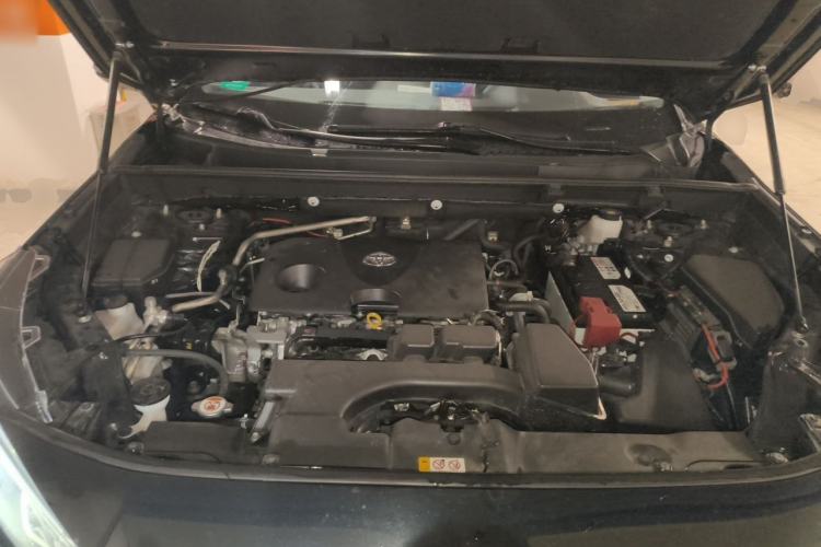 Used Toyota Wildlander 2024 2.0L CVT Two-Wheel Drive Luxury PLUS Edition Engine Bay