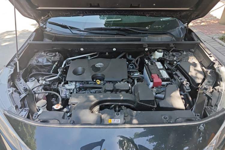Used Toyota Wildlander 2024 2.0L CVT Two-Wheel Drive Leading Edition Engine Bay
