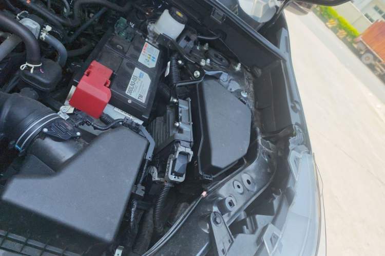 Used Toyota Wildlander 2024 2.0L CVT Two-Wheel Drive Leading Edition Engine Bay Left