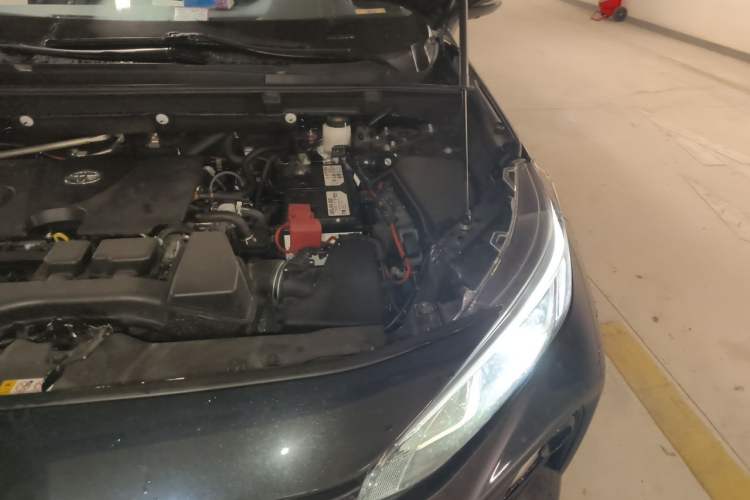 Used Toyota Wildlander 2024 2.0L CVT Two-Wheel Drive Luxury PLUS Edition Engine Bay Left