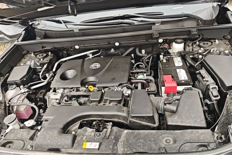 Used Toyota Wildlander 2024 2.0L CVT Two-Wheel Drive Luxury PLUS Edition Engine Bay