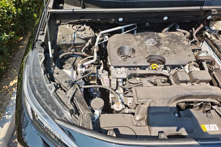 Used Toyota Wildlander 2024 2.0L CVT Two-Wheel Drive Leading Edition Engine Bay Right