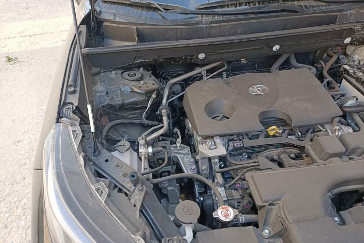 Used Toyota Wildlander 2024 2.0L CVT Two-Wheel Drive Leading Edition Engine Bay Right