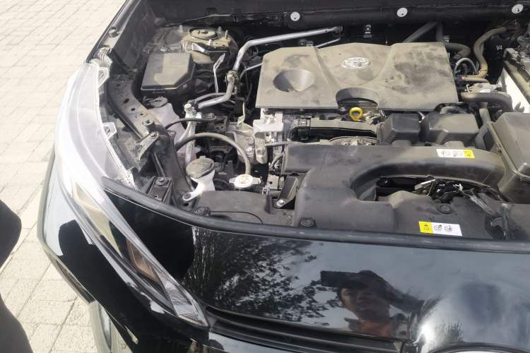 Used Toyota Wildlander 2024 2.0L CVT Two-Wheel Drive Luxury PLUS Edition Engine Bay Right