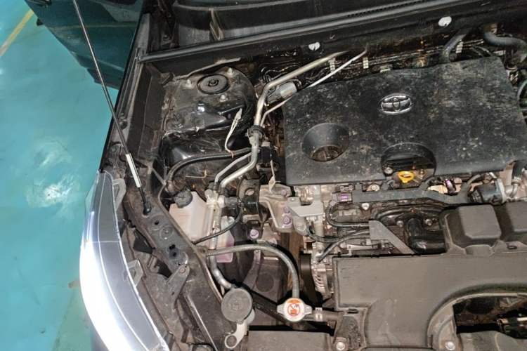 Used Toyota Wildlander 2024 2.0L CVT Two-Wheel Drive Leading Edition Engine Bay Right