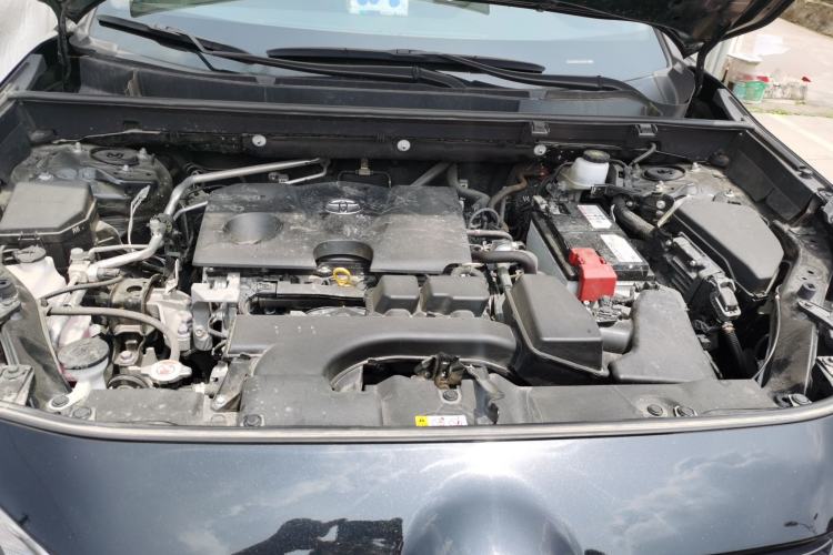 Used Toyota Wildlander 2024 2.0L CVT Two-Wheel Drive Luxury PLUS Edition Engine Bay