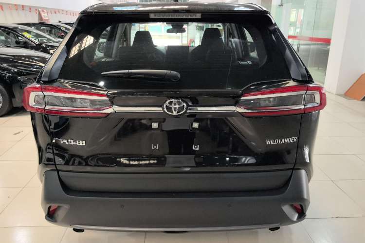 Used Toyota Wildlander 2024 2.0L CVT Two-Wheel Drive Leading Edition Exterior 4