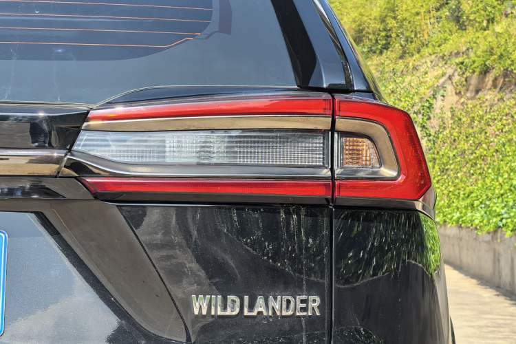 Used Toyota Wildlander 2024 2.0L CVT Two-Wheel Drive Urban Edition Exterior 6