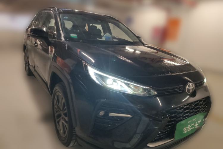 Used Toyota Wildlander 2024 2.0L CVT Two-Wheel Drive Luxury PLUS Edition Front Right 45 Deg