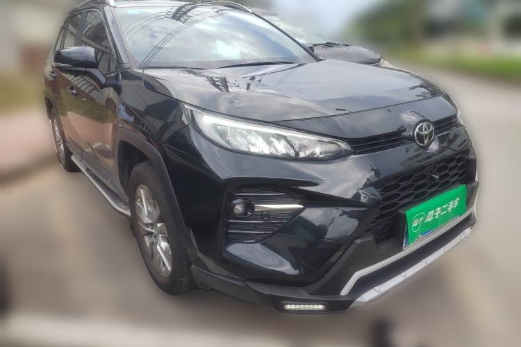 Used Toyota Wildlander 2024 2.0L CVT Two-Wheel Drive Leading Edition Front Right 45 Deg