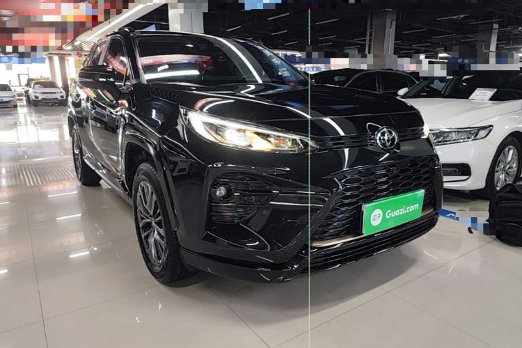 Used Toyota Wildlander 2024 2.0L CVT Two-Wheel Drive Luxury PLUS Edition Front Right 45 Deg