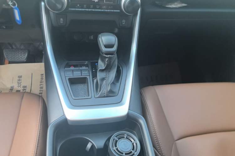 Used Toyota Wildlander 2024 2.0L CVT Two-Wheel Drive Leading Edition Gear Lever