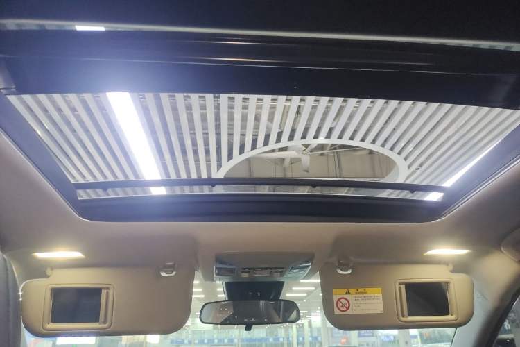 Used Toyota Wildlander 2024 2.0L CVT 4x4 Luxury PLUS Edition Headliner
