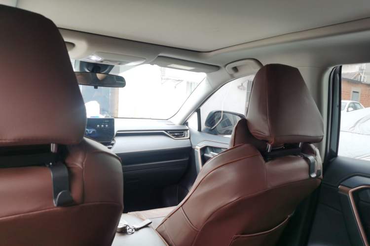 Used Toyota Wildlander 2024 2.0L CVT Two-Wheel Drive Luxury PLUS Edition Headliner