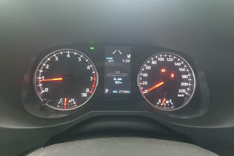 Used Toyota Wildlander 2024 2.0L CVT Two-Wheel Drive Leading Edition Instrument Cluster