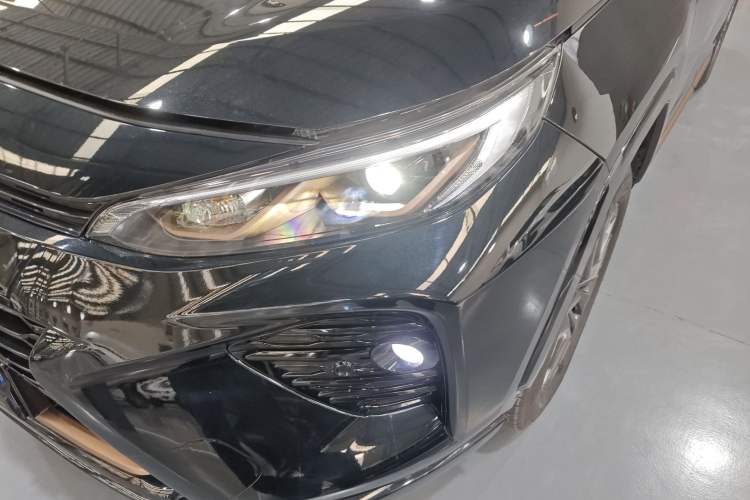 Used Toyota Wildlander 2024 2.0L CVT Two-Wheel Drive Luxury PLUS Edition Left Front Headlight