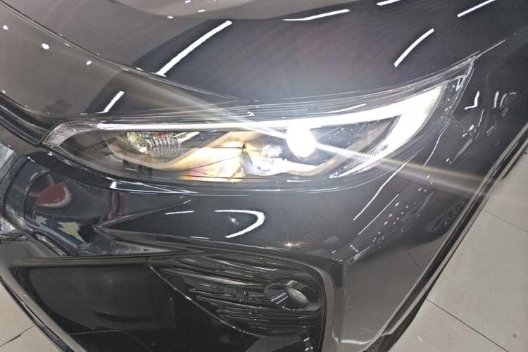 Used Toyota Wildlander 2024 2.0L CVT Two-Wheel Drive Urban Edition Left Front Headlight