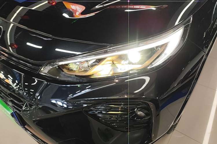 Used Toyota Wildlander 2024 2.0L CVT Two-Wheel Drive Luxury PLUS Edition Left Front Headlight
