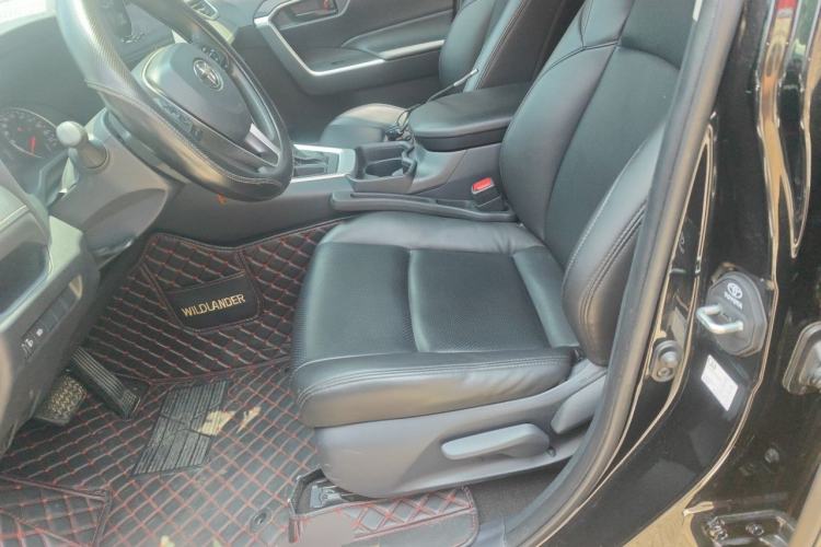 Used Toyota Wildlander 2024 2.0L CVT Two-Wheel Drive Leading Edition Left Front Seat