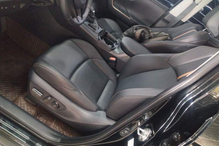 Used Toyota Wildlander 2024 2.0L CVT Two-Wheel Drive Urban Edition Left Front Seat