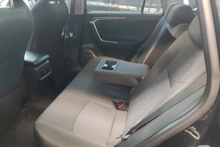 Used Toyota Wildlander 2024 2.0L CVT Two-Wheel Drive Leading Edition Left Rear Seat