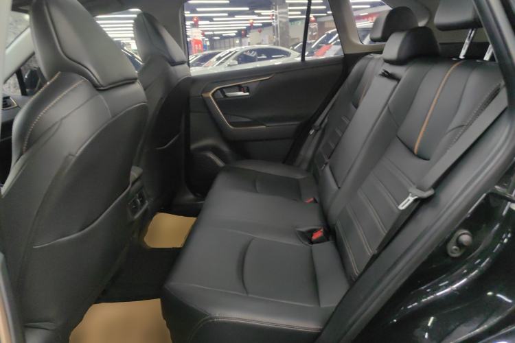 Used Toyota Wildlander 2024 2.0L CVT 4x4 Luxury PLUS Edition Left Rear Seat
