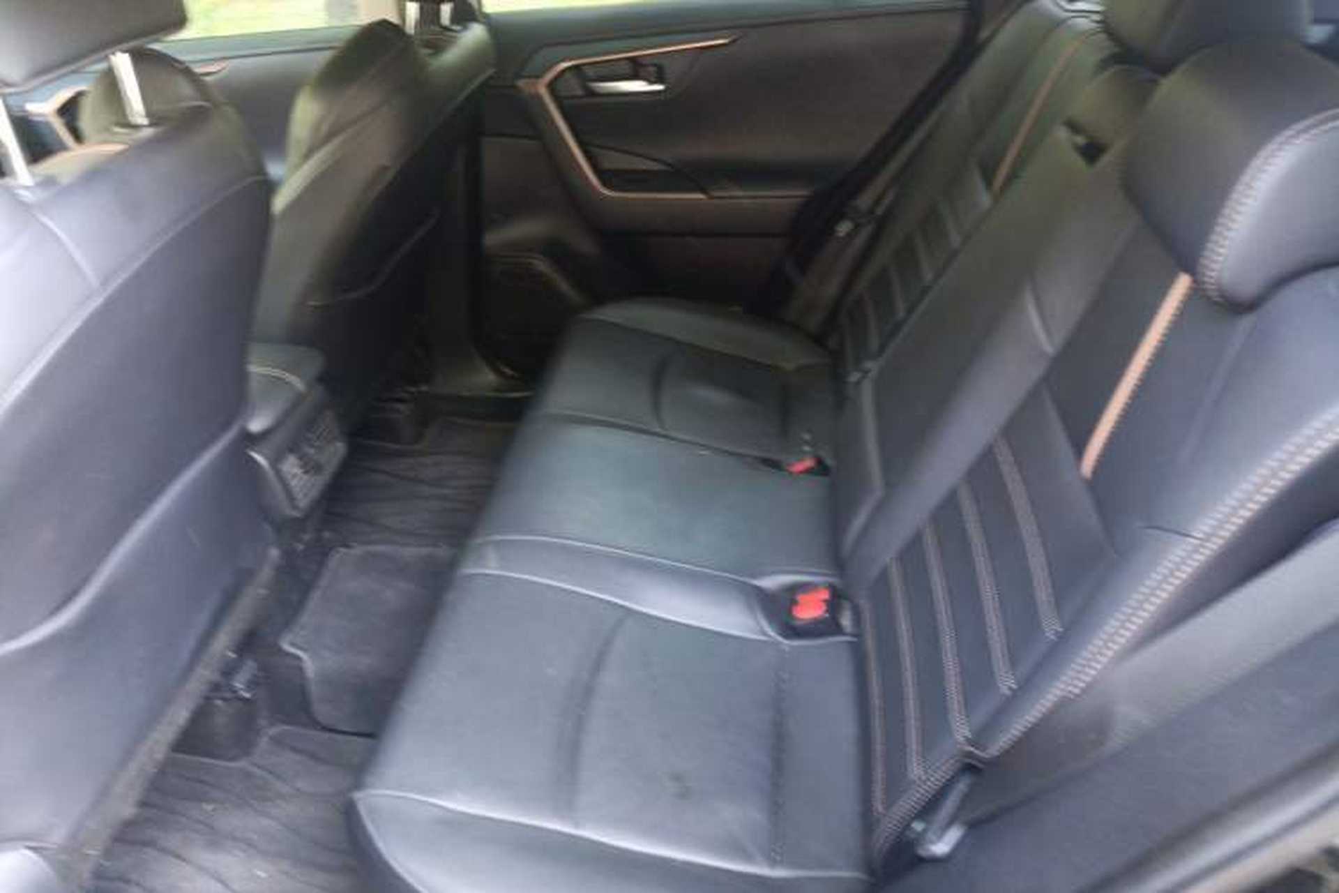 Used Toyota Wildlander 2024 2.0L CVT Two-Wheel Drive Luxury PLUS Edition Left Rear Seat