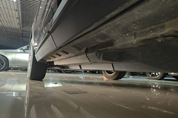Used Toyota Wildlander 2024 2.0L CVT Two-Wheel Drive Leading Edition Left Side Sill