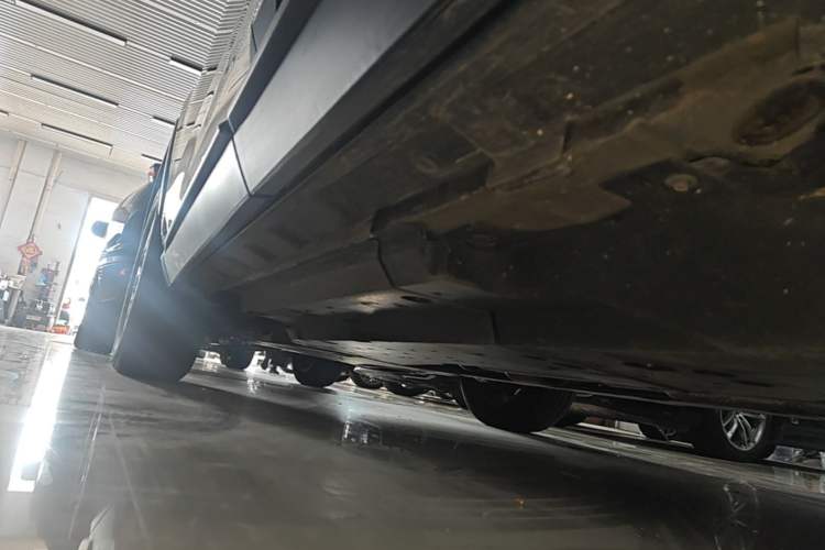 Used Toyota Wildlander 2024 2.0L CVT Two-Wheel Drive Leading Edition Left Side Sill
