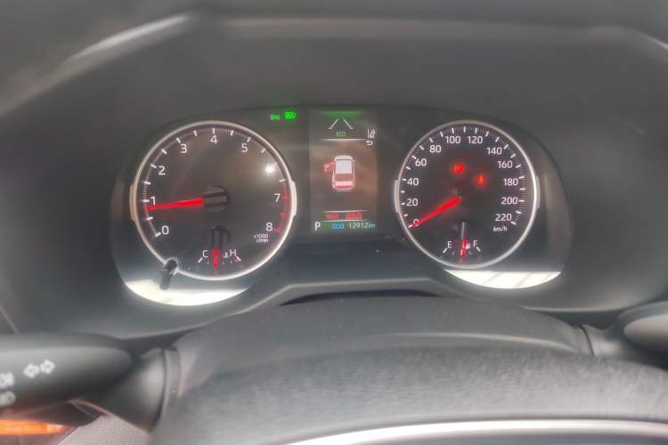 Used Toyota Wildlander 2024 2.0L CVT Two-Wheel Drive Leading Edition Odometer Close Up