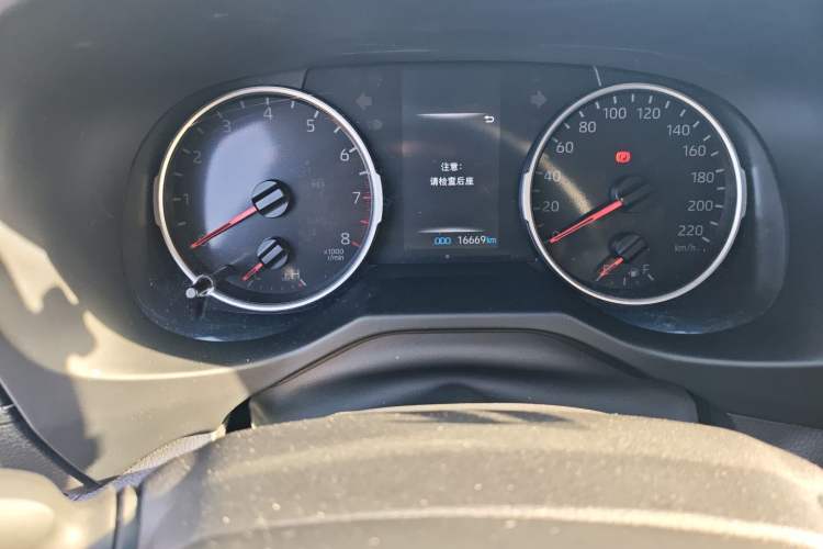 Used Toyota Wildlander 2024 2.0L CVT Two-Wheel Drive Urban Edition Odometer Close Up