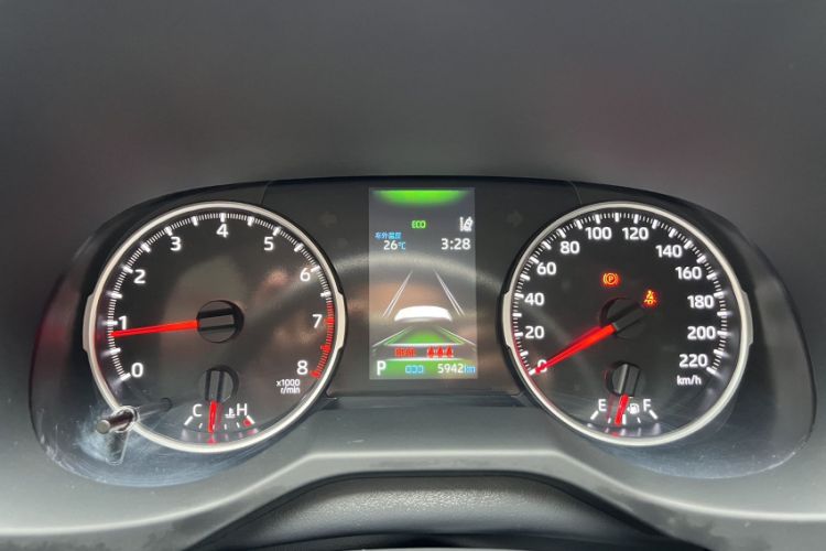 Used Toyota Wildlander 2024 2.0L CVT Two-Wheel Drive Leading Edition Odometer Close Up