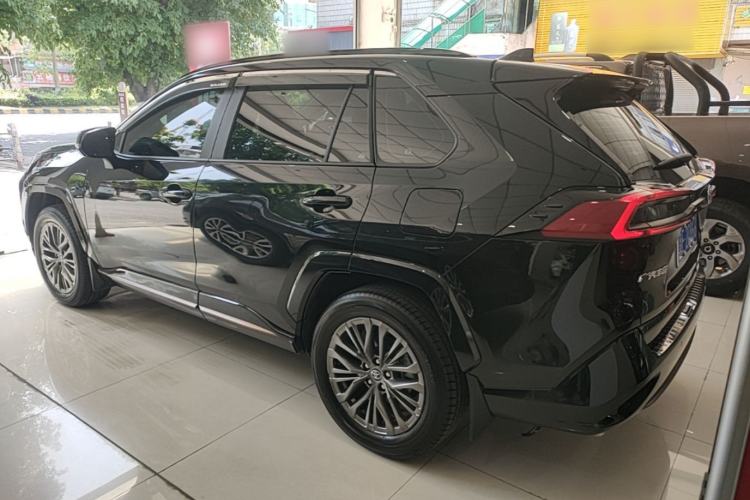 Used Toyota Wildlander 2024 2.0L CVT Two-Wheel Drive Luxury PLUS Edition Rear Left 45 Deg