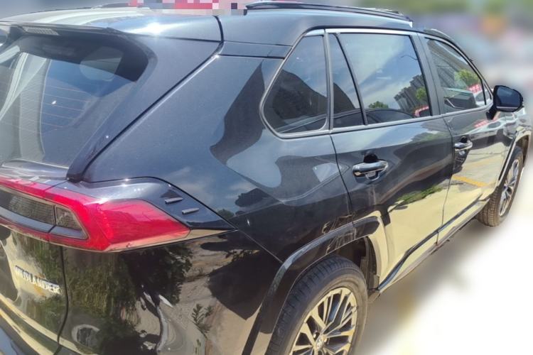 Used Toyota Wildlander 2024 2.0L CVT Two-Wheel Drive Luxury PLUS Edition Rear Right 45 Deg
