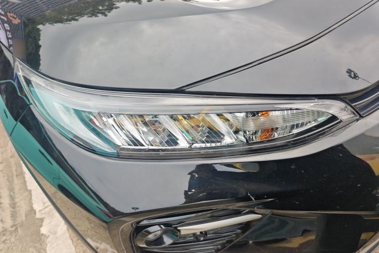 Used Toyota Wildlander 2024 2.0L CVT Two-Wheel Drive Leading Edition Right Front Headlight