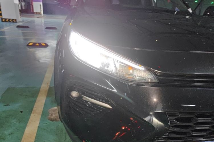 Used Toyota Wildlander 2024 2.0L CVT Two-Wheel Drive Leading Edition Right Front Headlight