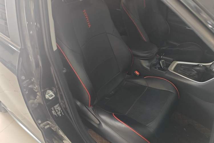 Used Toyota Wildlander 2024 2.0L CVT Two-Wheel Drive Leading Edition Right Front Seat