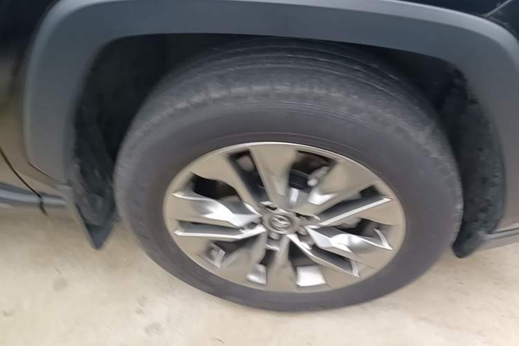 Used Toyota Wildlander 2024 2.0L CVT Two-Wheel Drive Leading Edition Right Front Wheel Hub