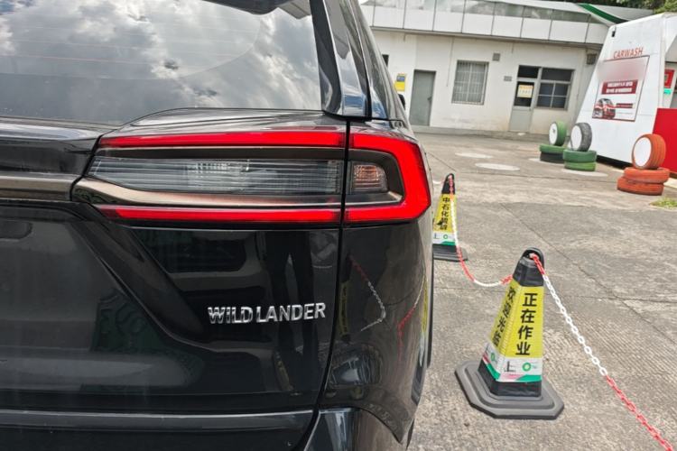 Used Toyota Wildlander 2024 2.0L CVT Two-Wheel Drive Luxury PLUS Edition Right Rear Taillight