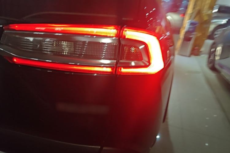 Used Toyota Wildlander 2024 2.0L CVT Two-Wheel Drive Leading Edition Right Rear Taillight