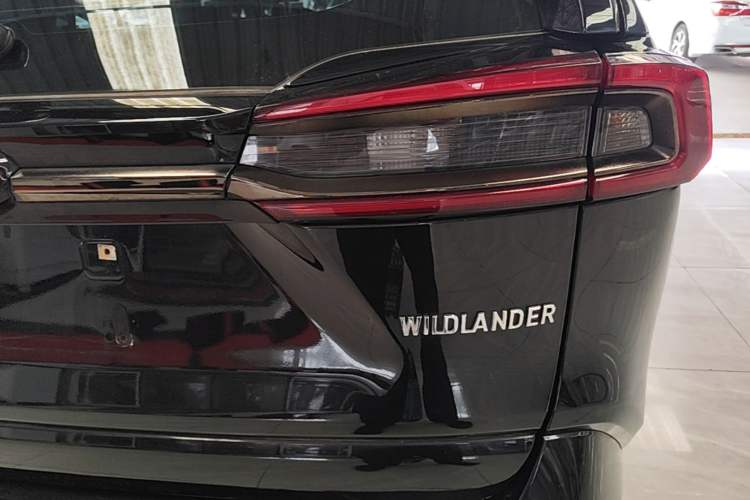 Used Toyota Wildlander 2024 2.0L CVT Two-Wheel Drive Urban Edition Right Rear Taillight