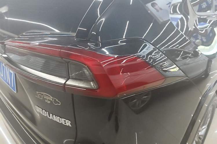 Used Toyota Wildlander 2024 2.0L CVT Two-Wheel Drive Luxury PLUS Edition Right Rear Taillight
