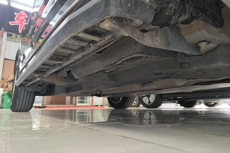 Used Toyota Wildlander 2024 2.0L CVT Two-Wheel Drive Urban Edition Right Side Sill