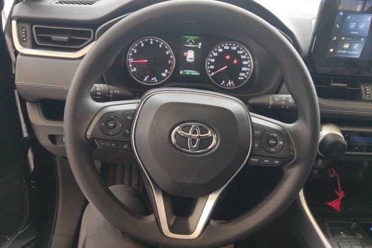 Used Toyota Wildlander 2024 2.0L CVT Two-Wheel Drive Leading Edition Steering Wheel