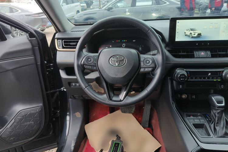 Used Toyota Wildlander 2024 2.0L CVT Two-Wheel Drive Urban Edition Steering Wheel