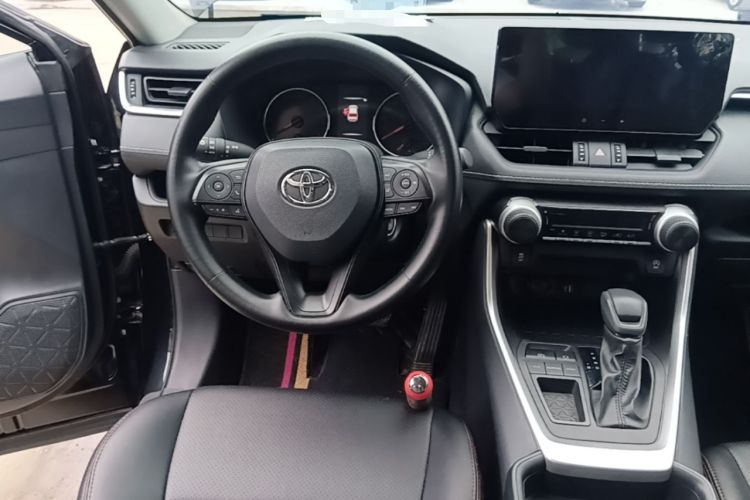 Used Toyota Wildlander 2024 2.0L CVT Two-Wheel Drive Leading Edition Steering Wheel