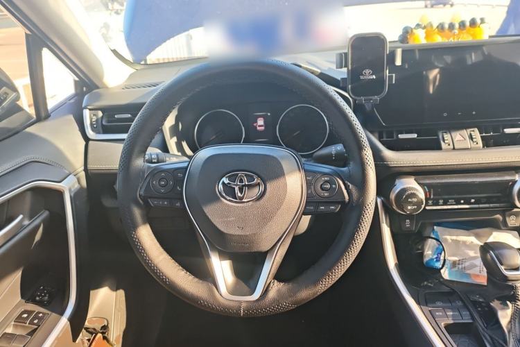 Used Toyota Wildlander 2024 2.0L CVT Two-Wheel Drive Urban Edition Steering Wheel