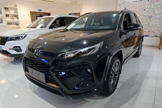 Used Toyota Wildlander 2024 2.0L CVT 4x4 Luxury PLUS Edition