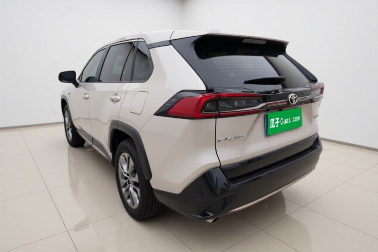 Used Toyota Wildlander 2024 2.0L CVT Two-Wheel Drive Urban Edition Exterior 3